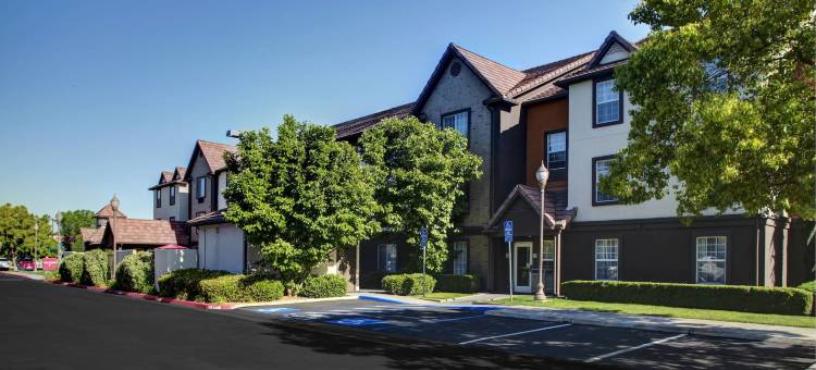 弗雷斯诺万豪TownePlace酒店(TownePlace Suites Fresno)图片