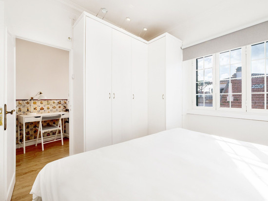 纳维甘特斯联排别墅 by Olala Homes