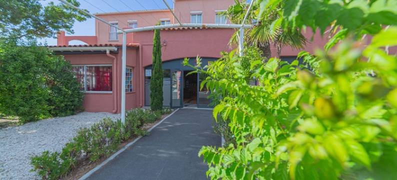 勒巴尔卡雷休闲原生城市酒店(Relax'Otel & Spa, le Barcarès)图片