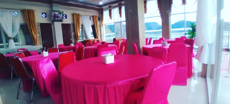 Senior Bakara Hotel图片