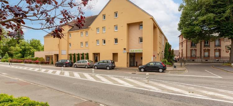 B&B HOTEL 沙特尔中心大教堂(B&B Hotel Chartres Centre Cathédrale 3 étoiles)图片