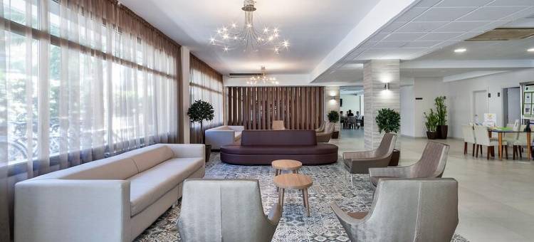 优质绿洲公园酒店(Hotel Best Oasis Park)图片