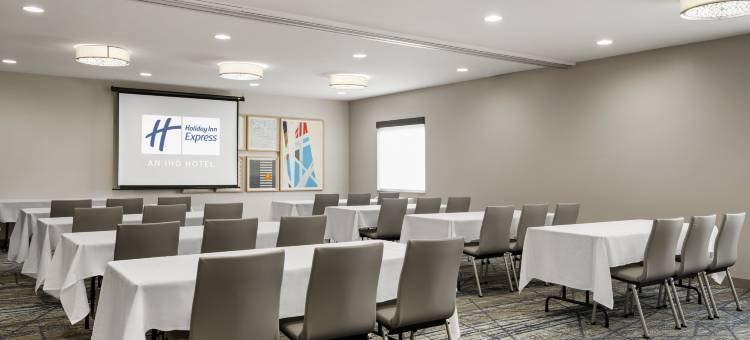 智选假日套房酒店阿尔图纳的德梅因(Holiday Inn Express & Suites ALTOONA-DES MOINES by IHG)图片