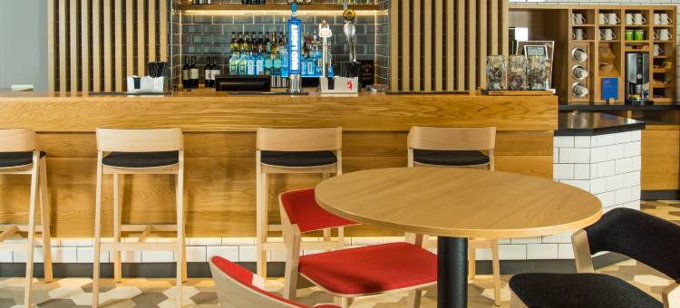 Holiday Inn Express 布里斯托尔城中心(Holiday Inn Express BRISTOL CITY CENTRE by IHG)图片