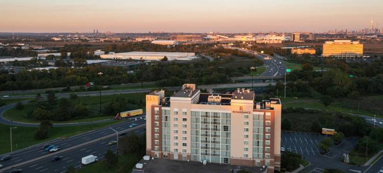 梅多兰兹万丽酒店(Renaissance Meadowlands Hotel)图片