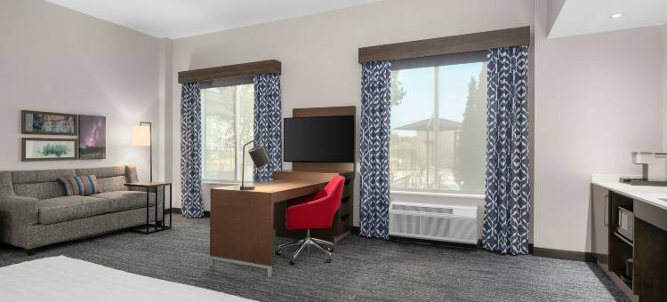 皮茨伯勒希尔顿欢朋套房酒店(Hampton Inn & Suites by Hilton Pittsboro)图片