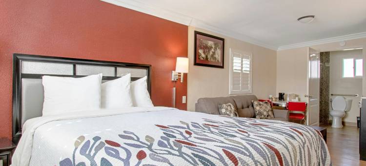 蒙特利红屋顶套房汽车旅馆(Red Roof Inn & Suites Monterey)图片
