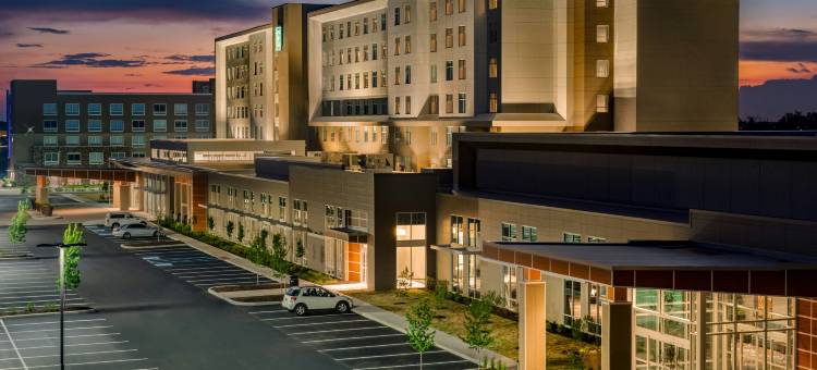 诺布尔斯维尔印第安纳波利斯希尔顿大使套房酒店及会议中心(Embassy Suites by Hilton Noblesville Indianapolis Conference Center)图片
