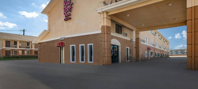 登顿红顶套房酒店(Red Roof Inn & Suites Denton)图片