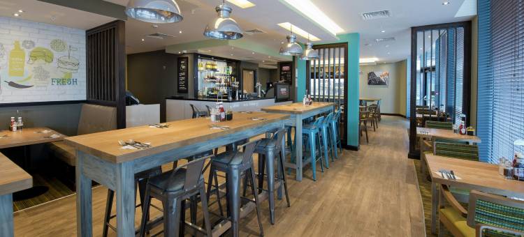 优品迎曼彻斯特索尔福德媒体城(Premier Inn Manchester Salford Media City)图片