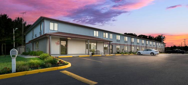 瓦恩兰-布埃纳河红屋顶酒店及套房(Red Roof Inn & Suites Vineland - Buena)图片