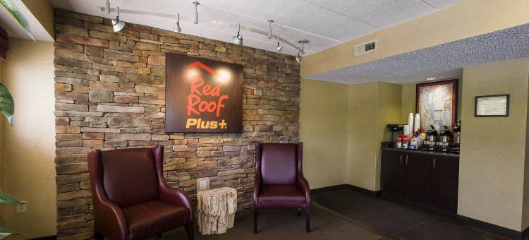 威尔明顿-纽华克红顶PLUS+酒店(Red Roof Plus+ Wilmington - Newark)图片