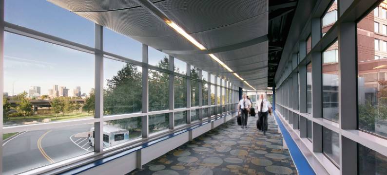 波士顿洛根机场希尔顿酒店(Hilton Boston Logan Airport)图片