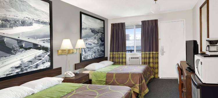 坎卢普斯东速8酒店(Super 8 by Wyndham Kamloops East)图片