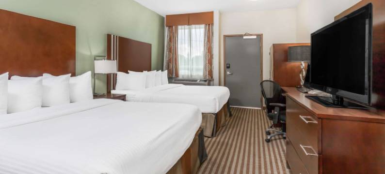 凯莱尔华美达酒店(Ramada by Wyndham Carlyle)图片