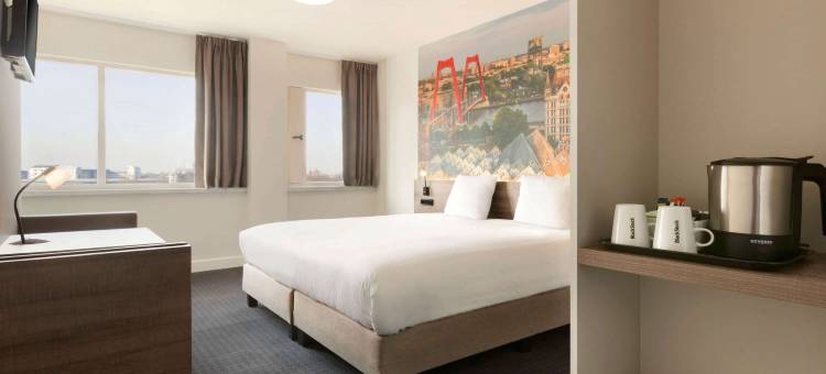 鹿特丹瞬息移动酒店(Rotterdam Teleport Hotel)图片