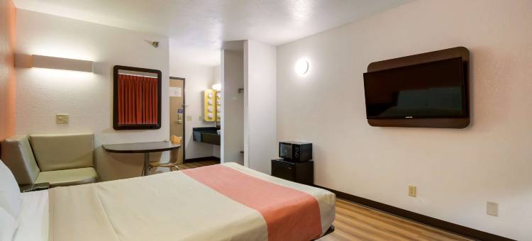 达文波特6号汽车旅馆(Motel 6 Davenport, IA)图片