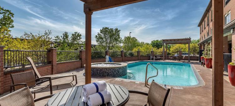 DFW机场贝斯特韦斯特优质套房酒店(Best Western Plus DFW Airport Suites)图片