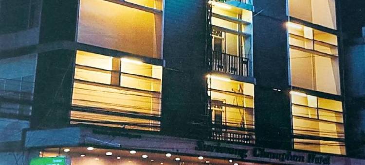 苏里翁青蓬酒店(Suriwong Chumphon Hotel)图片