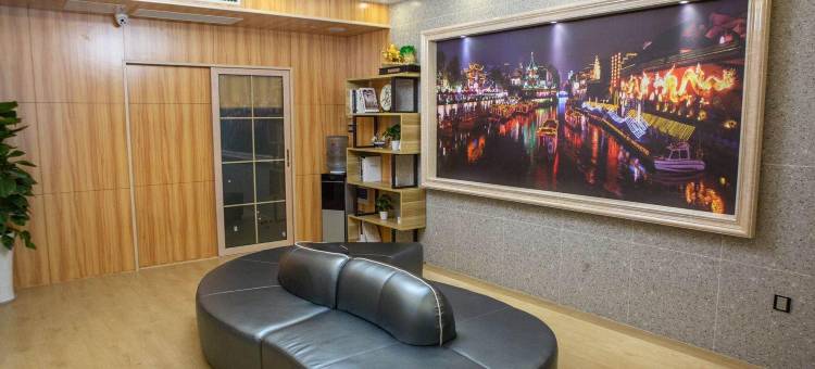 如家华驿精选酒店(南京新亭路地铁站龙湖天街店)图片