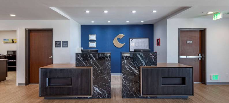 舒适套房酒店(Comfort Inn & Suites Bennett)图片