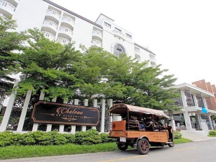 Chateau de Sukhumvit Hotel Overview