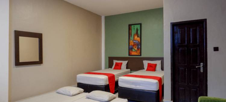 红多兹伊斯兰@印尼肯达里酒店(RedDoorz Syariah @ Hotel Wisma Indonesia Kendari)图片