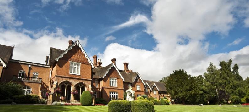 奥德里斯伍德酒店(Audleys Wood Hotel, Basingstoke)图片