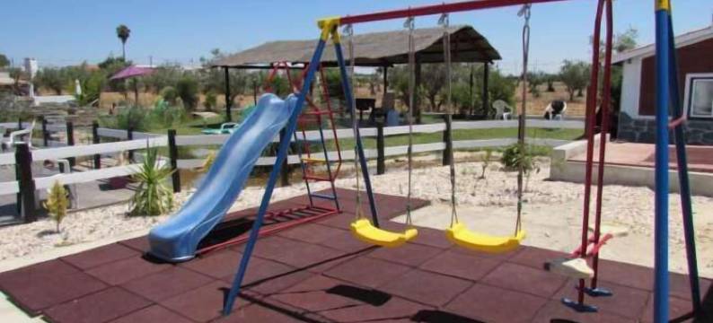 鲁斯塔露丝农家乐(Lusitaurus)图片