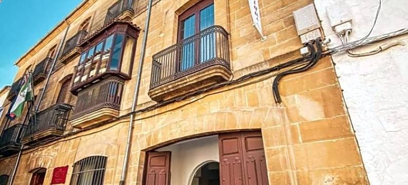 阿尔瓦法尼恩酒店(Alvar Fañez)图片