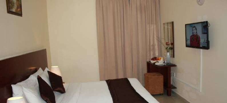 雷诺公寓酒店(Raynor Hotel Apartments)图片