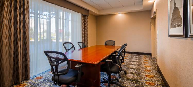 贝斯特韦斯特优质大学酒店(Best Western Plus University Inn)图片