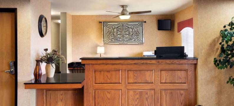 弗里蒙特温德姆呗盟酒店(Baymont by Wyndham Fremont)图片