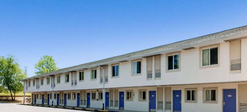 斯泰茨维尔6号汽车旅馆(Motel 6 Statesville, NC)图片