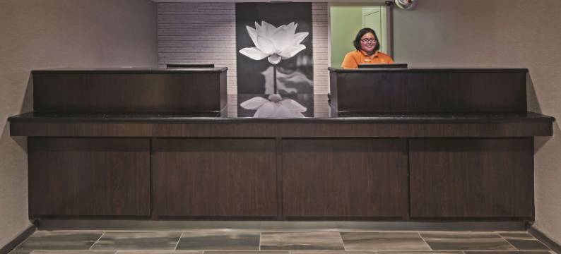 圣马科斯拉昆塔温德姆酒店(La Quinta Inn by Wyndham San Marcos)图片