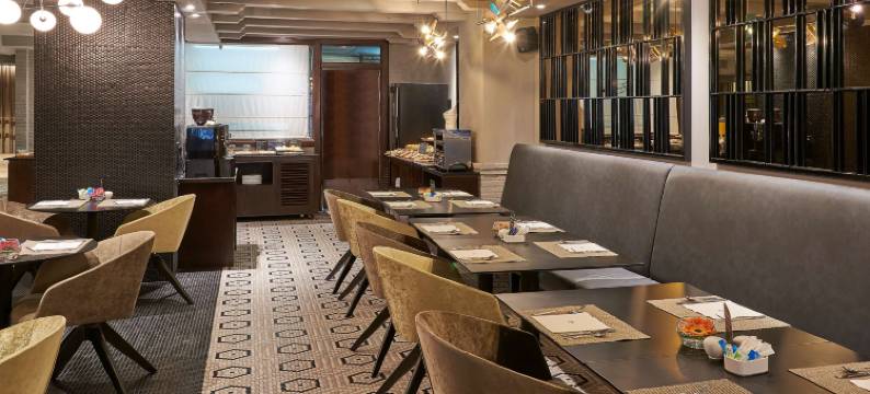 赫伦萨里奥NH酒店(NH Logrono Herencia Rioja)图片