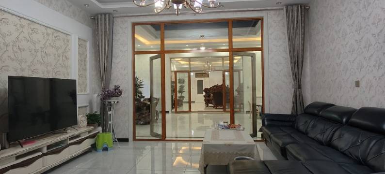 盘云乐特色民宿(焦感路分店)图片