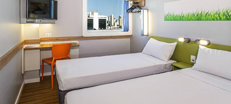 宜必思快捷福特莱萨普拉亚德伊拉谢马酒店(Ibis Budget Fortaleza Praia de Iracema)图片