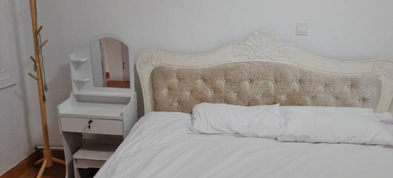 房东粉饰美屋公寓(土井巷分店)图片