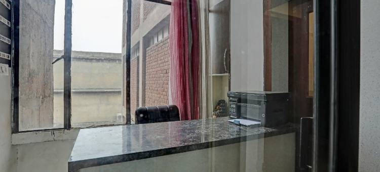 O克里希纳酒店、家庭旅馆及寄宿公寓(Hotel O Krishna Guest House & PG)图片