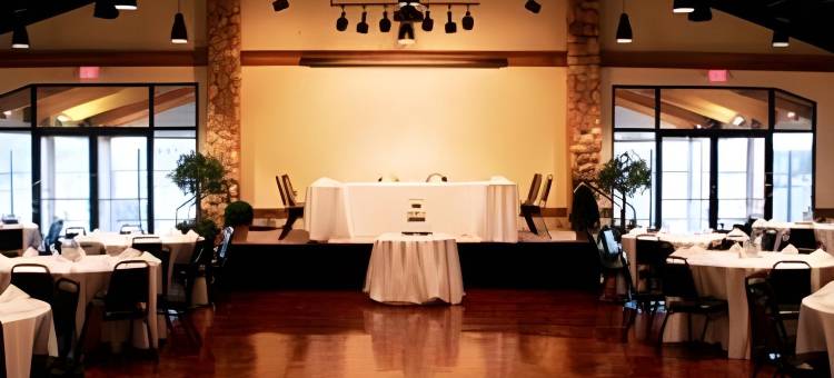 潘帕美吟温德姆酒店-活动中心(AmericInn by Wyndham Pampa Event Center)图片