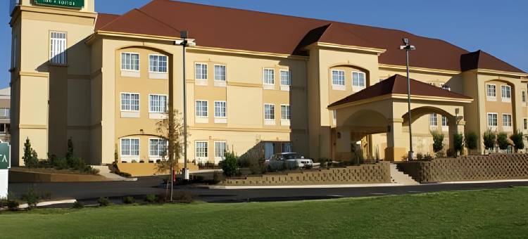 维克斯堡拉昆塔温德姆套房酒店(La Quinta Inn & Suites by Wyndham Vicksburg)图片