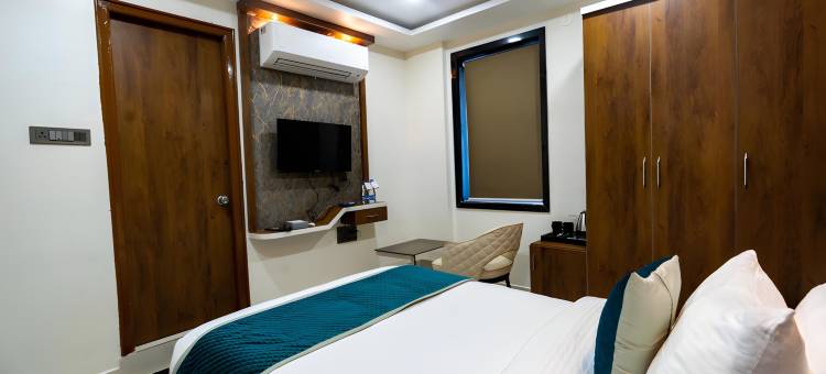 Hotel Lahari International图片