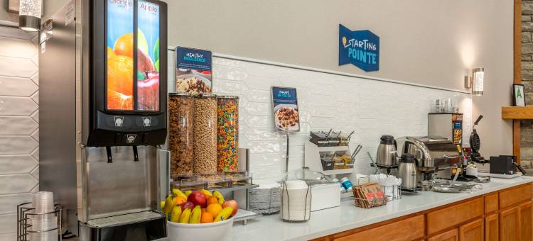 克拉利昂点路易斯维尔东部(Clarion Pointe Louisville East)图片