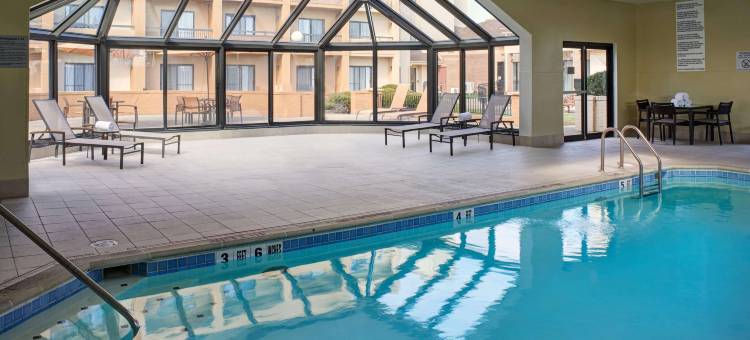 印第安纳波利斯卡梅尔索尼斯塔精选酒店(Sonesta Select Indianapolis Carmel)图片