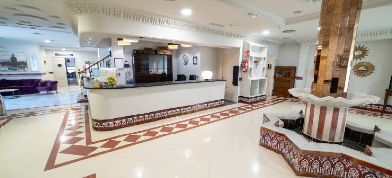 塞尔科蒂尔多纳卡梅拉酒店(Hotel Sercotel Doña Carmela)图片