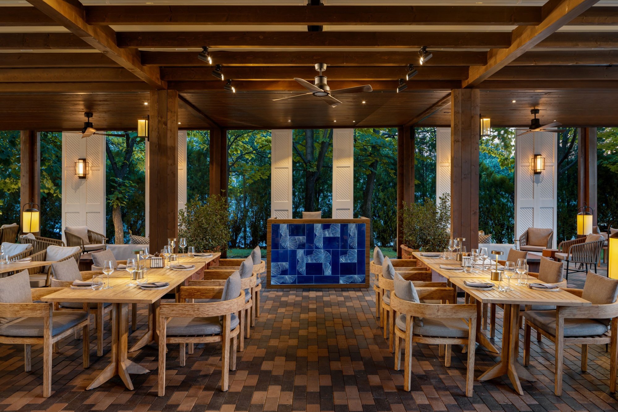 JW Marriott Bucharest Grand Hotel Over view