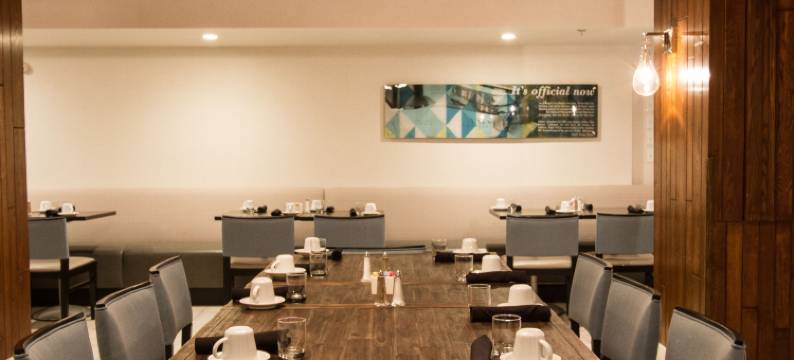 维克多维尔假日酒店(Holiday Inn VICTORVILLE by IHG)图片