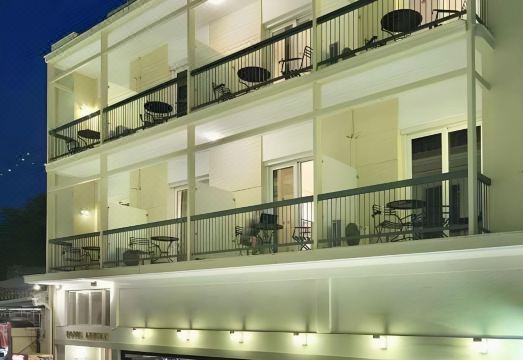 Adrian Hotel Hotel Overview