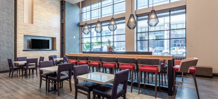 奥克兰市中心欢朋酒店(Hampton Inn Oakland Downtown-City Center)图片